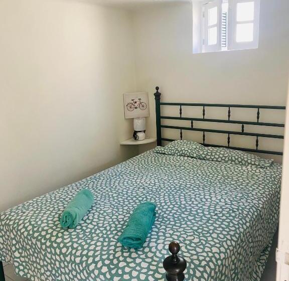 膳宿费 Beach Tree House