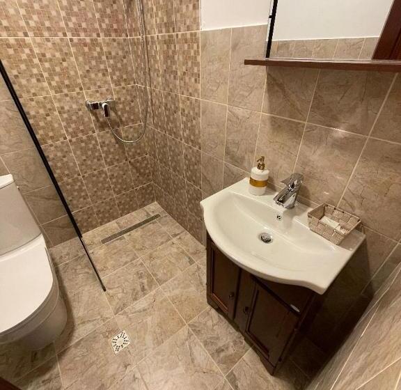 膳宿费 Cabana Izvoarele Doftanei