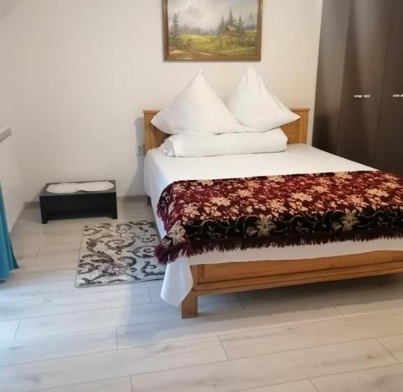 פנסיון Casa Nobilis Plus