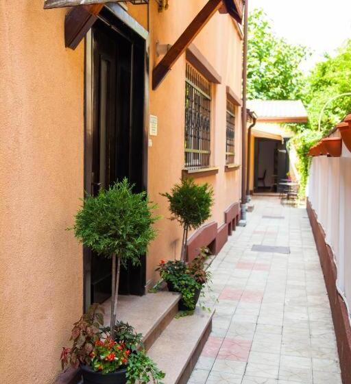 پانسیون Guesthouse Smart