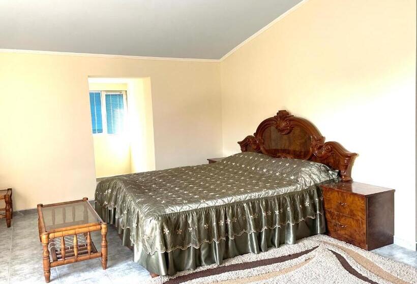 펜션 Central Guesthouse