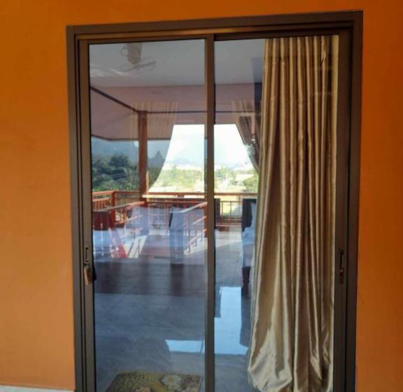 Пансион Dd Guest House