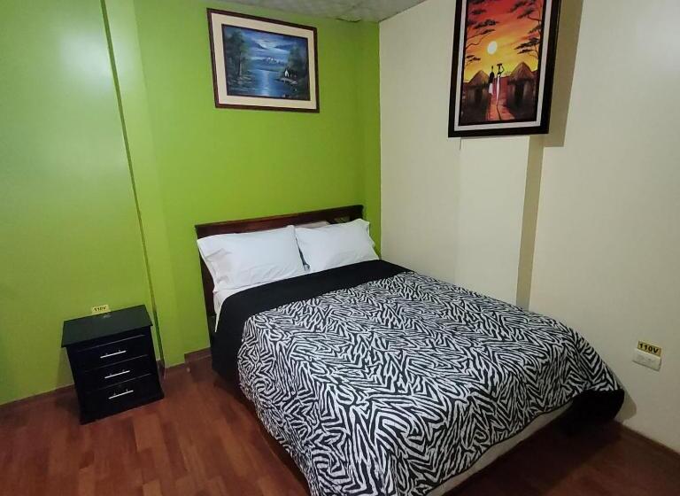 پانسیون Downtown