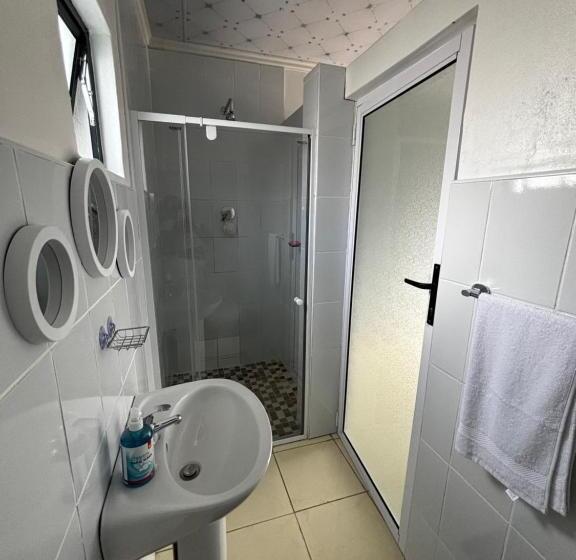 פנסיון Heso Guesthouse