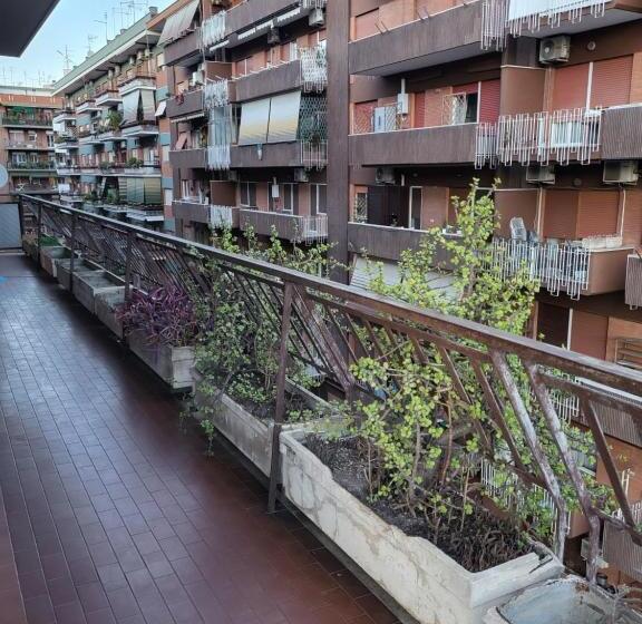 پانسیون Home Sweet Home Tiburtina Station