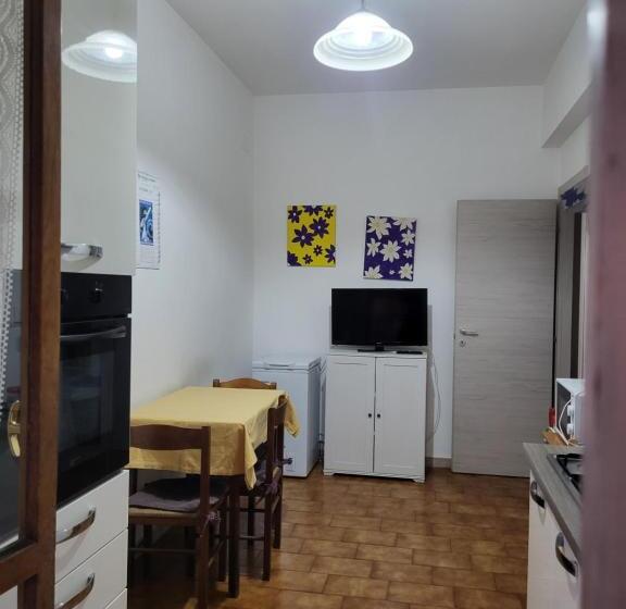 پانسیون Home Sweet Home Tiburtina Station