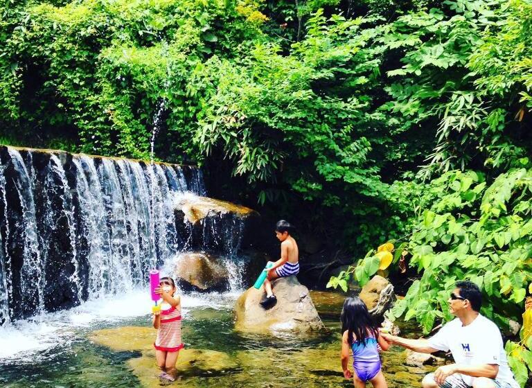 بنسيون A Short Walk To Akakura Onsen Ski Lift And Town By Japow House