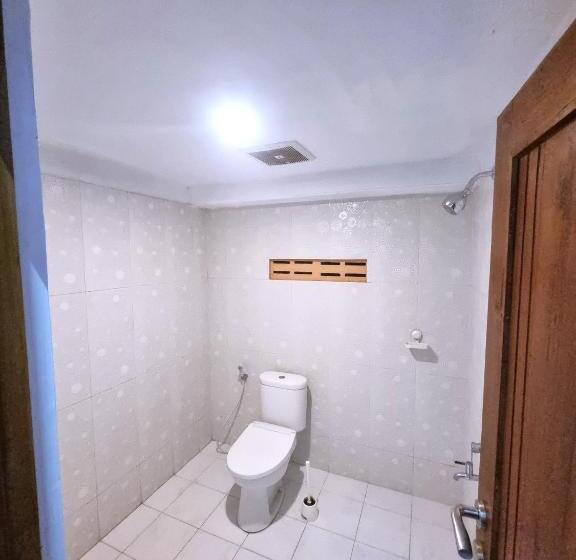 بنسيون Joglo Wismono Prambanan