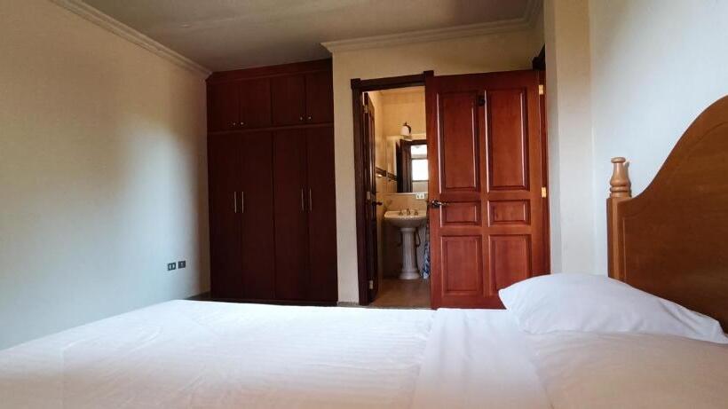 פנסיון La Rivera Chamba