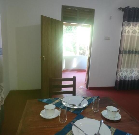 펜션 Villa Manu Hikkaduwa