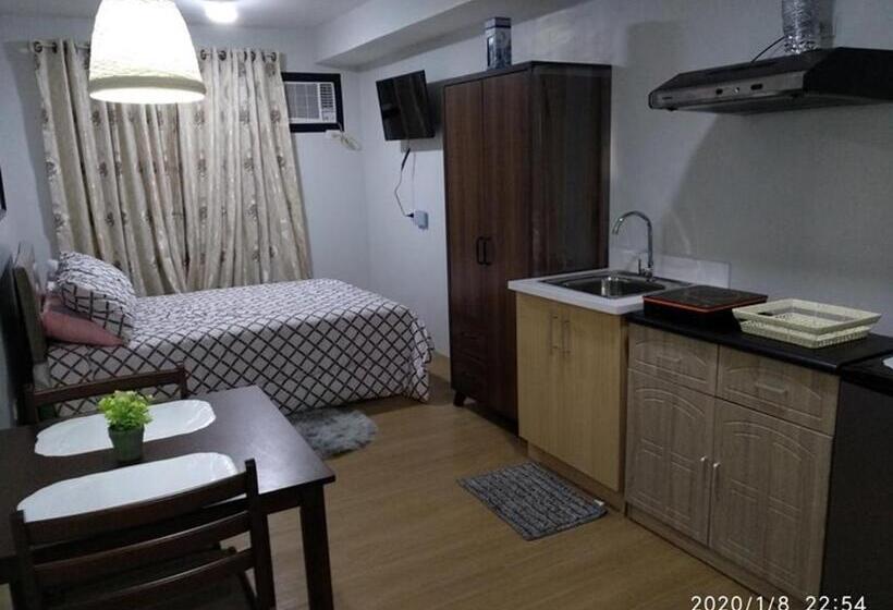 פנסיון Pine Suites Jr Studio, A Serene & Relaxing Place