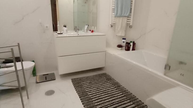 پانسیون Private Bathroom Room Shared Kitchen