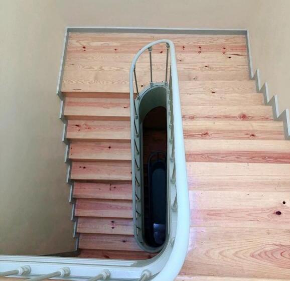 پانسیون Quarto Centro Lisboa