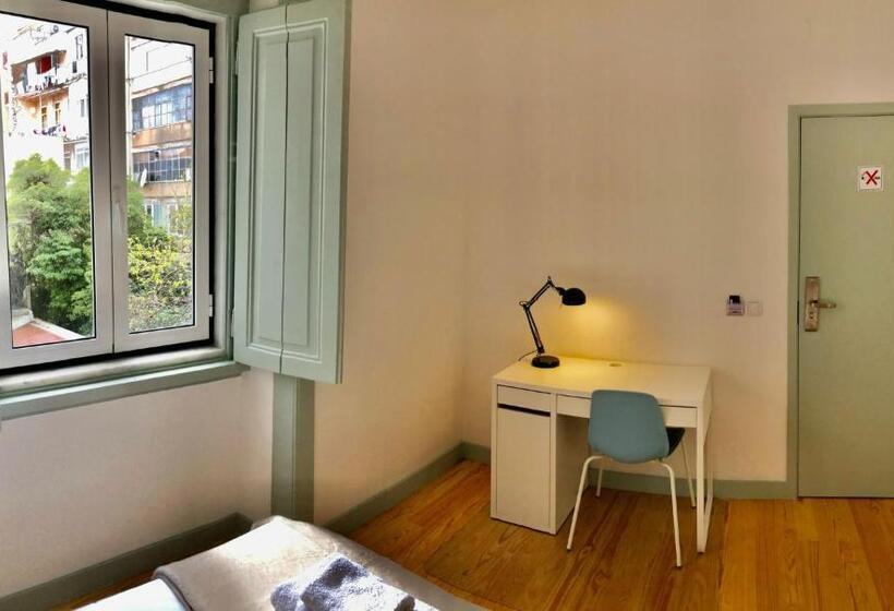 پانسیون Quarto Centro Lisboa