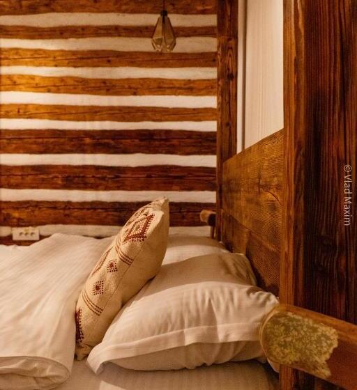 بنسيون Sadova Village   Casa Maria