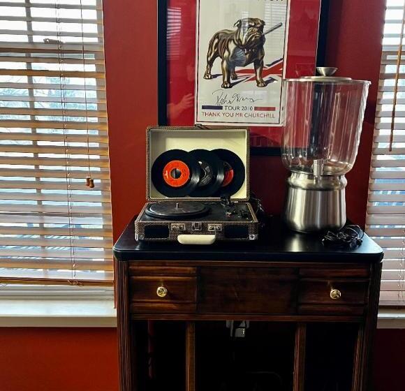 بنسيون The Music House