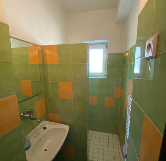 ペンション Turistická Ubytovňa Vartáš