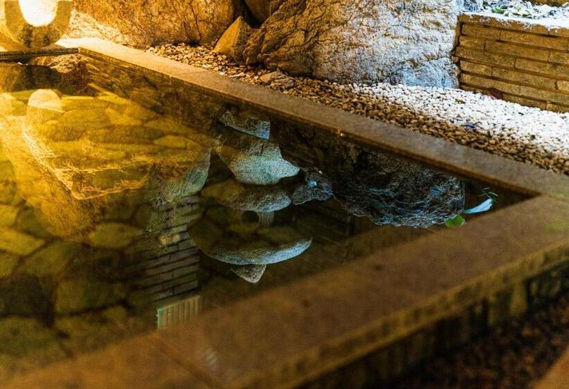 ريوكان Shinzan Kinosaki