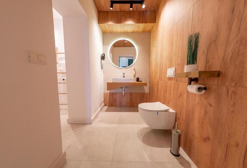 The Public Aparthotel 3