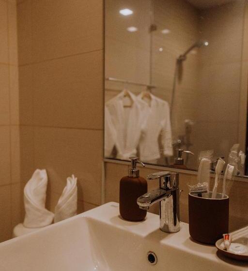 Uptown Parksuites Elegant 1br With Balcony And Washer