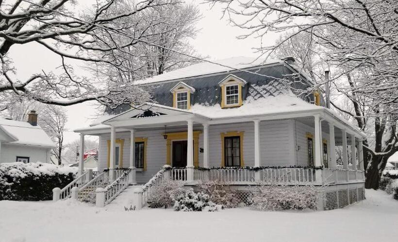 旅馆 La Halte Du Pérégrin