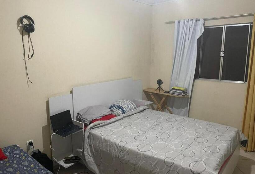 Schronisko Lohighfive