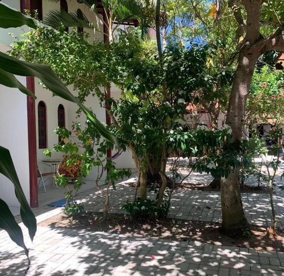 הוסטל Pousada Casa Branca