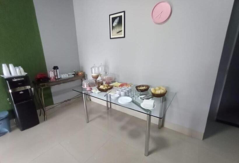 فندق صغير Pousada Vista Da Serra Nobres