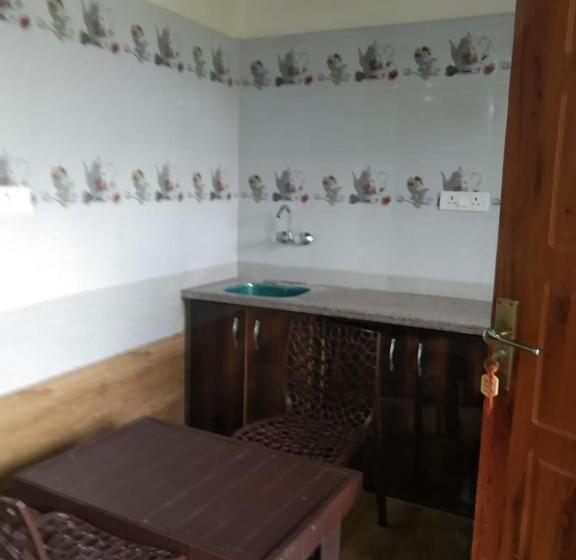 Badrinath B V By Prithvi Yatra Hotels