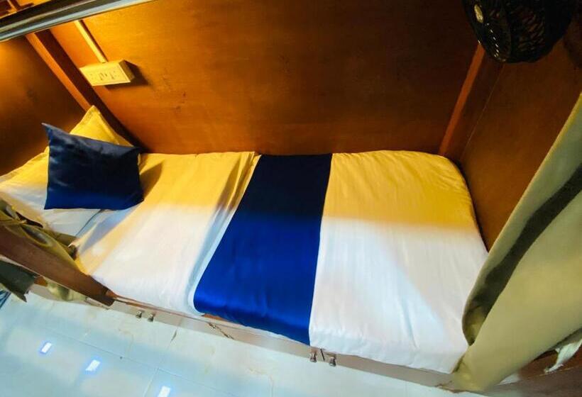 تختخواب و صبحانه Aman Dormitory 2