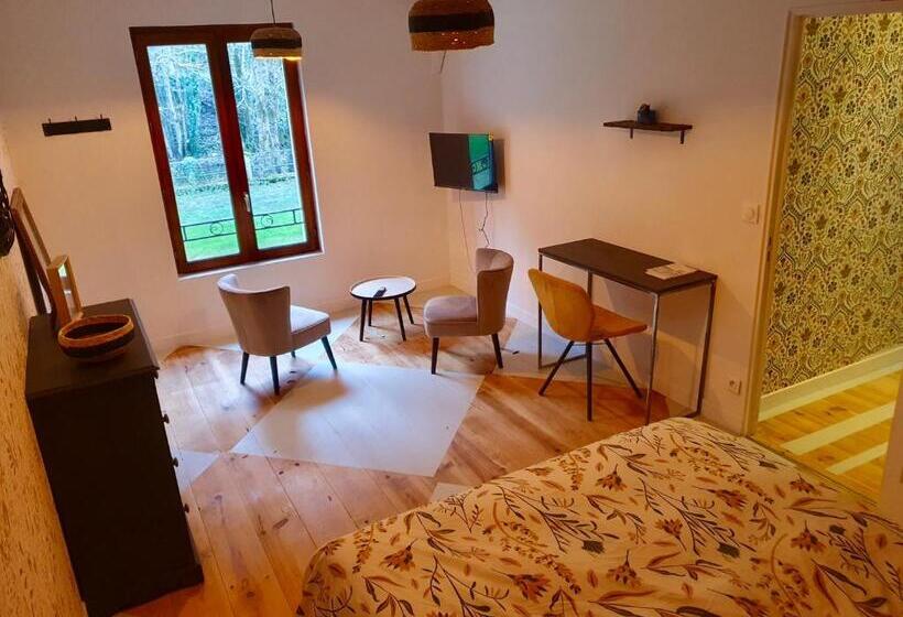 مبيت وإفطار Chambres D Hôtes Du Domaine De Bourbacoup