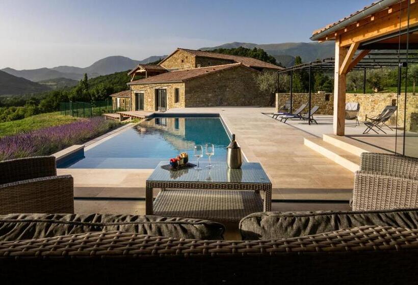 مبيت وإفطار Domaine De Chabanne