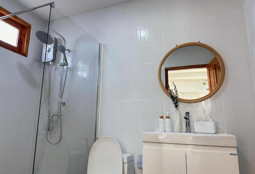 住宿加早餐  Heaven Villa At Pua น่าน