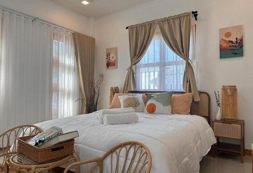 住宿加早餐  Heaven Villa At Pua น่าน