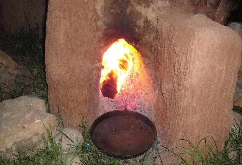 تختخواب و صبحانه Kasbah Andor