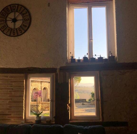 Bed and Breakfast La Fezendes