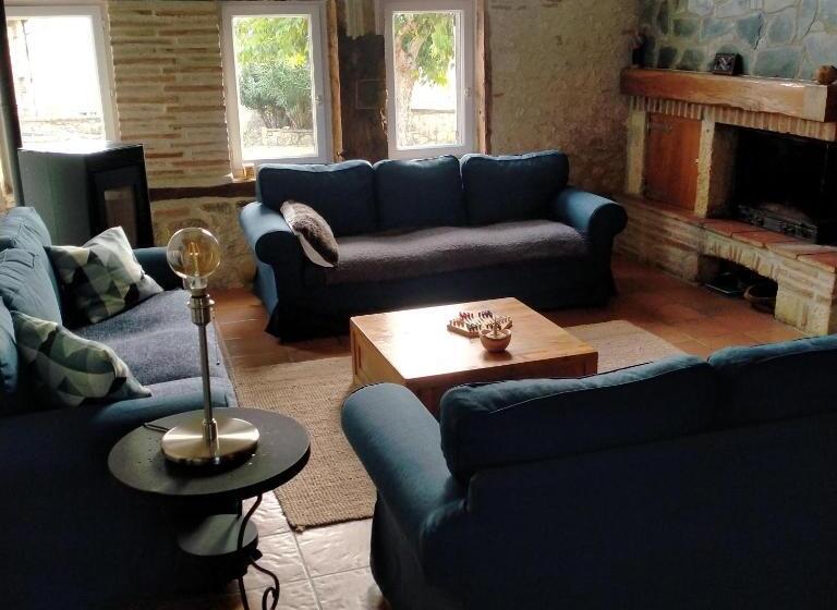 Bed and Breakfast La Fezendes