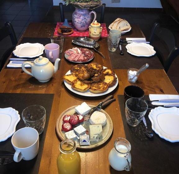 Bed and Breakfast La Fezendes