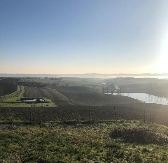 Bed and Breakfast La Fezendes