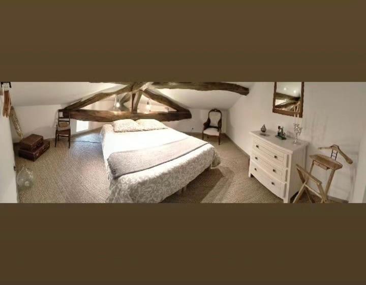 Bed and Breakfast La Fezendes