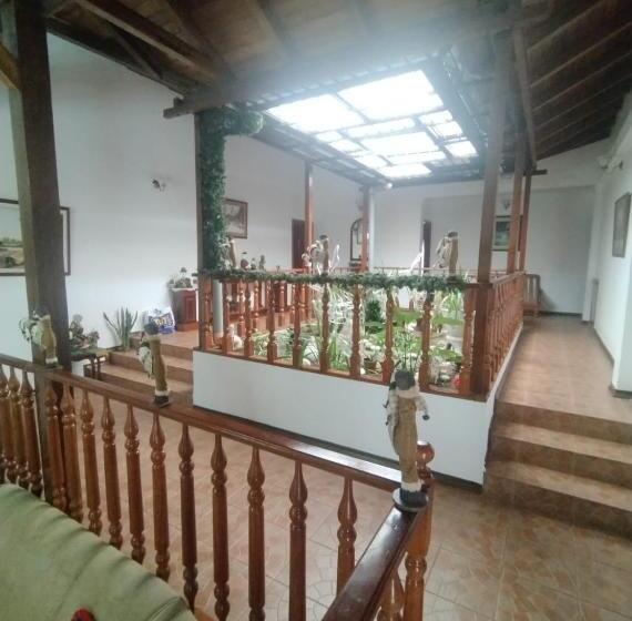 تختخواب و صبحانه Posada De Zory