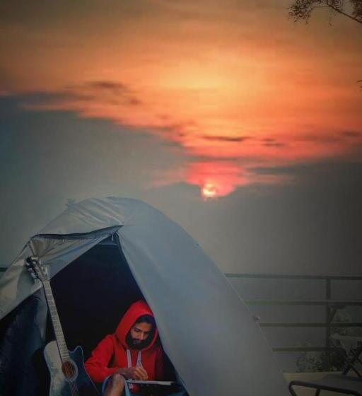 Bed and Breakfast Snowflake Adventure