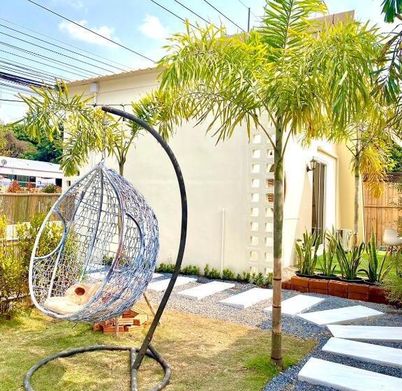 Aamiaismajoitus (B&B) Zoo Villa บ้านน้องกระต่าย