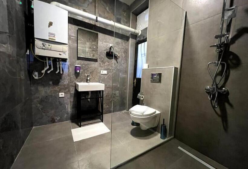 Comelivego Cihangir 12