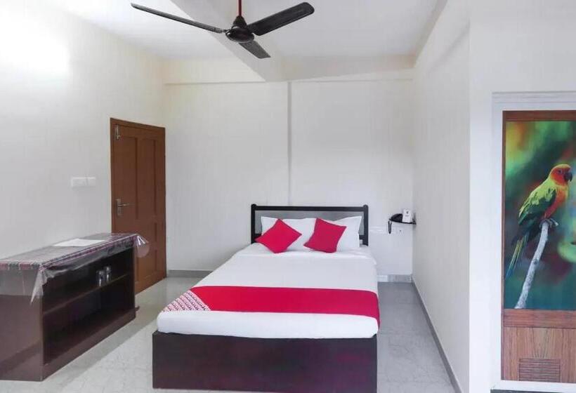 Green Castle Residency