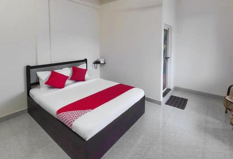 Green Castle Residency