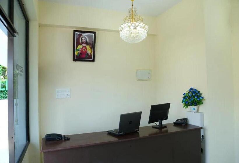 Green Castle Residency