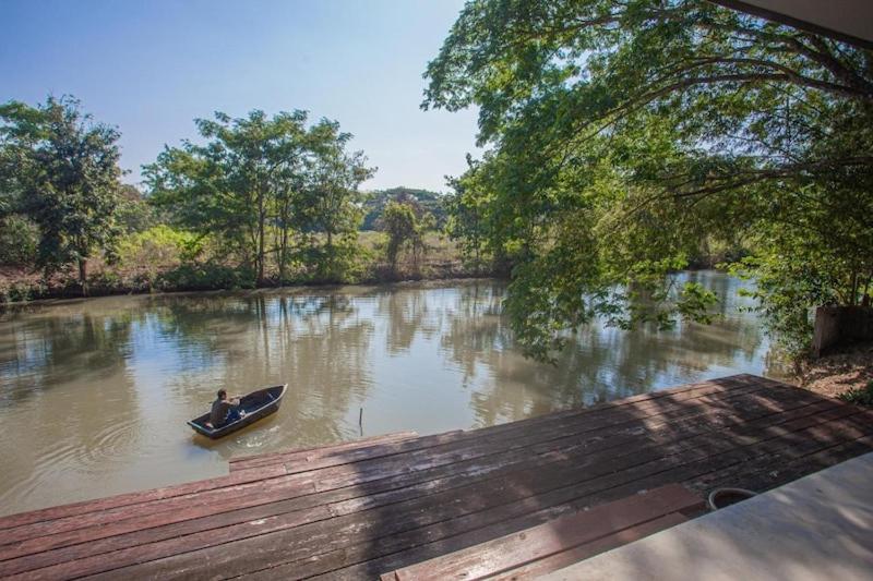 Hotell ศรีเวียงโฮเทลรีสอร์ท