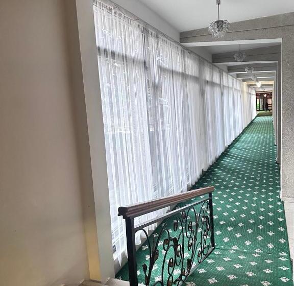 هتل санаторий аврора