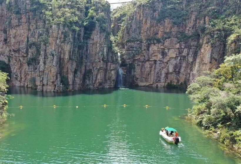 Отель Agencia E Pousada Capitolio Mg